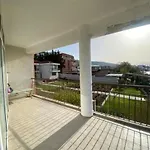 Havana And Mountain Views Апартамент Свети Влас