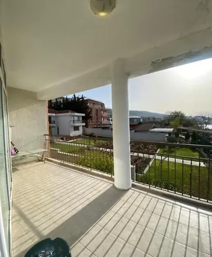 Havana And Mountain Views Appartement Sveti Vlas